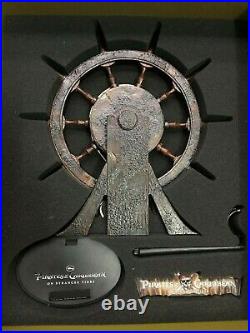 1/6 Hot Toys DX06 Pirates Of The Caribbean Jack Sparrow Rudder with Base & Stand