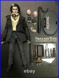 1/6 Hot Toys MMS149 Sweeney Todd Barber Johnny Depp Action Figure & Accessories