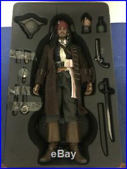 1/6 scale Hot Toys Jack Sparrow Pirates of the Caribbean at Worlds End MMS42