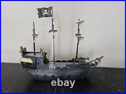 118, 3.75 Pirates of the Caribbean Black Pearl Playset Figure Lot, 2006 Zizzle