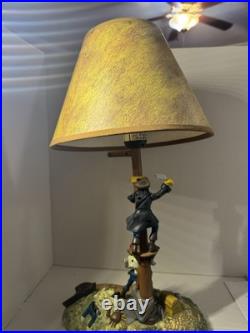 2005 Pirates Of The Caribbean Lamp Disney Captain Jack Sparrow Black Pearl EUC 2005 Pirates Of The Caribbean Lamp Disney Captain Jack Sparrow Black Pearl EUC