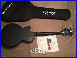 2006 Epiphone Guitar Pirates of the Caribbean Dead Men Tell No Tales
