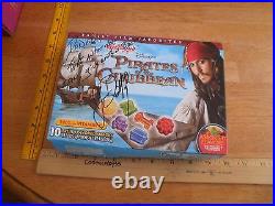 2007 Pirates of the Caribbean signed Johnny Depp Kelloggs fruit snack box ODD