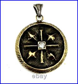 21 gram 14k Yellow Gold Medallion with 0.17 carat VS Diamond Bee & Compass