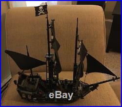 4184 Lego Pirates of the Caribbean Black Pearl 99% complete with ALL Minifigures