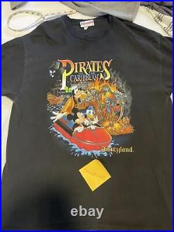 90S Vintage Disney Pirates Of The Caribbean T-Shirt Xl