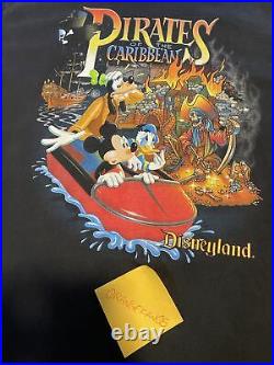 90S Vintage Disney Pirates Of The Caribbean T-Shirt Xl