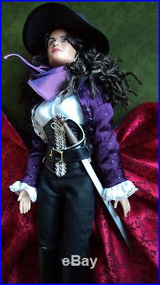 Angelica From Pirates Of The Caribbean 16 Inch Tonner Doll Very Nice