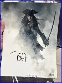 Beckett certified photo 11x14 Signed Johnny Depp Pirates Of The Caribbean Bas Beckett certified photo 11x14 Signed Johnny Depp Pirates Of The Caribbean Bas