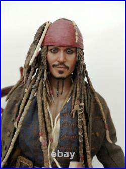 Captain Jack Sparrow Pirates Of The Caribbean DX06 Hot Toys 30cm Action Figure