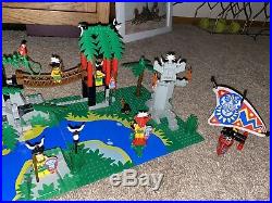 Complete CIB LEGO System Enchanted Island Pirates 412 pc Set 6278 w Box Booklet