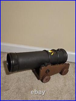 DISNEY PIRATES OF THE CARIBBEAN SUPER CANNON XL 18 Disney Store Limited Rare