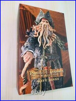 Davy Jones 1/6 Action Figure Pirates of the Caribbean At World's End Hot Toys