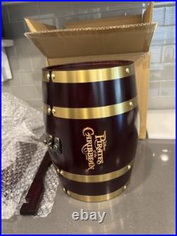 Disney Arribas Brothers Pirates of the Caribbean BARREL and 2 Glasses Rare