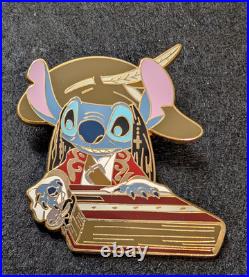 Disney DSSH Pirates of the Caribbean Stitch LE 300