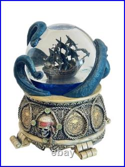 Disney Globe Pirates of the Caribbean Musical Water Collectibles Johnny Depp Disney Globe Pirates of the Caribbean Musical Water Collectibles Johnny Depp