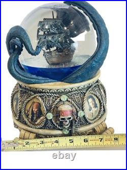 Disney Globe Pirates of the Caribbean Musical Water Collectibles Johnny Depp Disney Globe Pirates of the Caribbean Musical Water Collectibles Johnny Depp