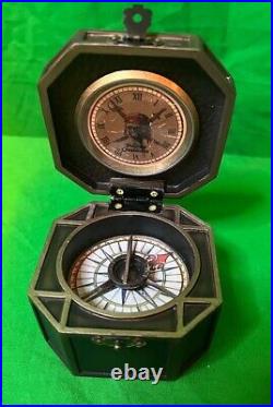 Disney JACK SPARROW COMPASS CLOCK REPLICA from PIRATES OF THE CARIBBEAN LE RARE