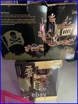 Disney Parks Mickey Mouse Pirates of the Caribbean Pirate Ship Deluxe Play Set
