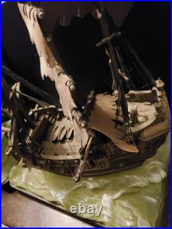Disney Pirates Of The Caribbean Bookends Black Pearl & Flying Dutchman SEE DESC