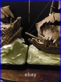Disney Pirates Of The Caribbean Bookends Black Pearl & Flying Dutchman SEE DESC