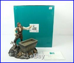 Disney WDCC 4009297 Pirates of the Caribbean Will Turner Bloodstained Bravado