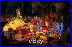 Disney World Magic Kingdom Pirates Of The Caribbean Ride Prop Treasure