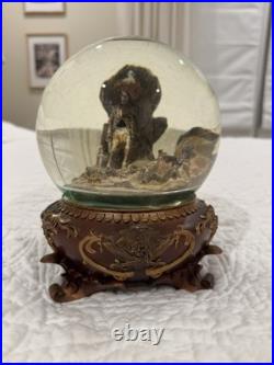 Disney's Pirates Of Caribbean Snowglobe Waterglobe Grotto ride scene music Yo Ho