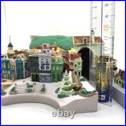 Disneyland California Orleans Square PIRATES OF THE CARIBBEAN Diorama Miniature