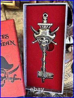 Disneyland Paris Pirates Of The Caribbean Key Limited Edition Disney WDW