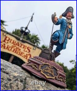 Disneyland Paris Pirates of the Caribbean Commissioner Kevin and Jody EL 1000