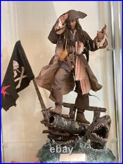Figure Hot Toys Jack Sparrow Pirates of the Caribbean Last Pirates Jack Sparrow