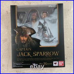 Figure S. H. Figuarts Captain Jack Sparrow Pirates of the Caribbean Dead Bandai