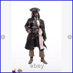 Hot Toys 1/6 Jack Sparrow Pirates of the Caribbean Figure Set Movie Masterpiece