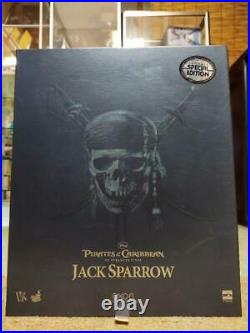 Hot Toys 1/6 Johnny Depp Pirates of the Caribbean Captain Jack Sparrow