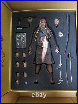 Hot Toys Captain Jack Sparrow Pirates Of The Caribbean DX06 Action Figure