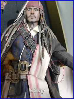 Hot Toys DX06 Pirates of the Caribbean 1/6 Scale Jack Sparrow Action Figure