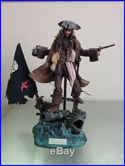 Hot Toys DX15 Pirates of the Caribbean Dead Men Tell No Tales Jack Sparrow