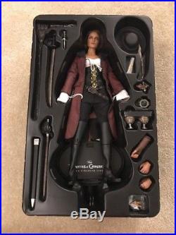 Hot Toys Disney Pirates of the Caribbean Angelica 1/6th Scale Figure MMS181
