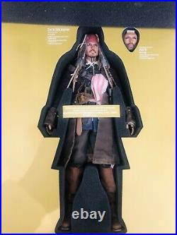 Hot Toys Jack Sparrow DX06 Pirates of the Caribbean 1/6 Scale Collectible Figure