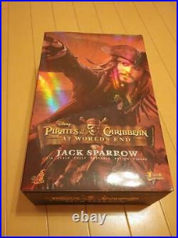 Hot Toys Movie Masterpiece DX Pirates of the Carribean 1/6 Figure Jack Sparrow