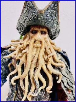 Hot Toys Pirates of the Caribbean At World's End Davy Jones 1/6 Figure