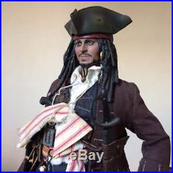 Hot Toys, Pirates of the Caribbean Captain Jack Sparrow, figure