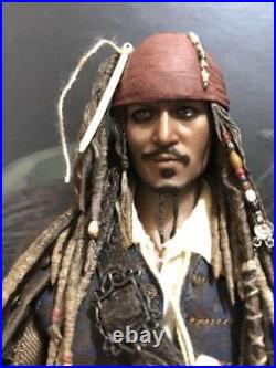 Hot Toys Pirates of the Caribbean Jack Sparrow DX06