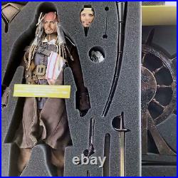Hot Toys Pirates of the Caribbean Jack Sparrow Free Shipping Japan? 32