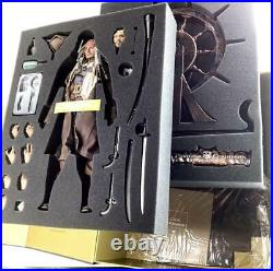 Hot Toys Pirates of the Caribbean Jack Sparrow Free Shipping Japan? 32