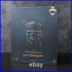 Hot Toys Sideshow Exclusive Jack Sparrow Pirates Of The Caribbean 1/6 Figure