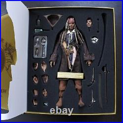 Hot Toys Sideshow Exclusive Jack Sparrow Pirates Of The Caribbean 1/6 Figure