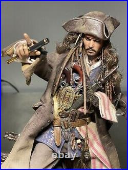 Hot toys jack sparrow Pirates Of The Caribbean dx15 1/6 Scale US Seller