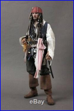 Jack Sparrow Hot Toys 1/6 Movie Masterpiece DX Pirates of the Caribbean used
